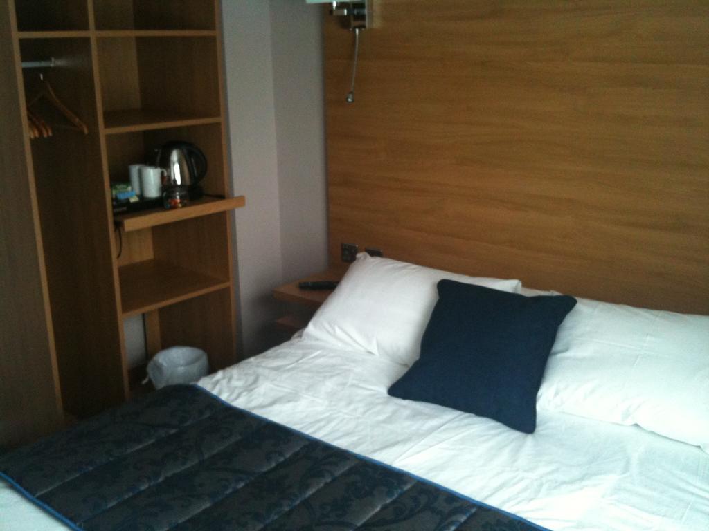 Five Mile Oxford Hotel Ngoại thất bức ảnh
