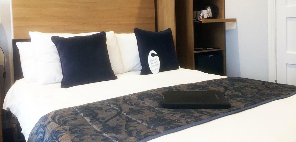 Five Mile Oxford Hotel Ngoại thất bức ảnh